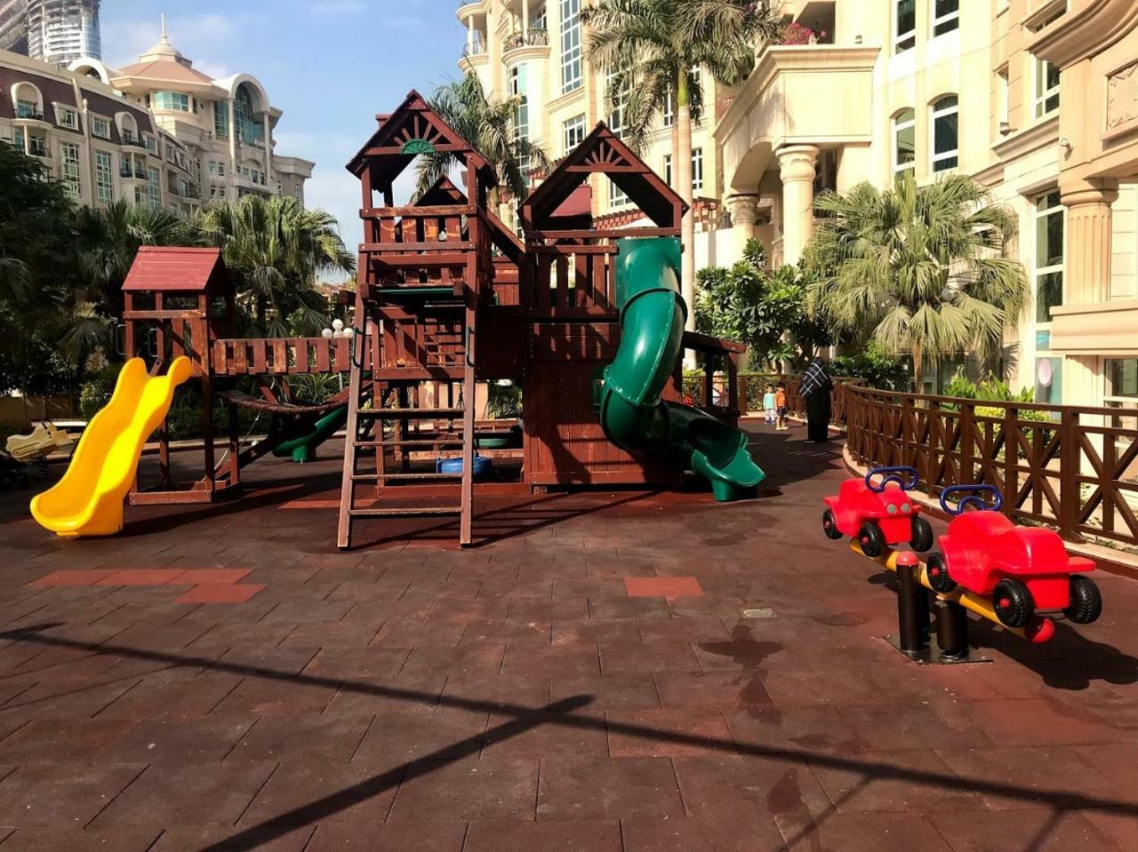 Roda Al Murooj Residences Dubai Exterior foto