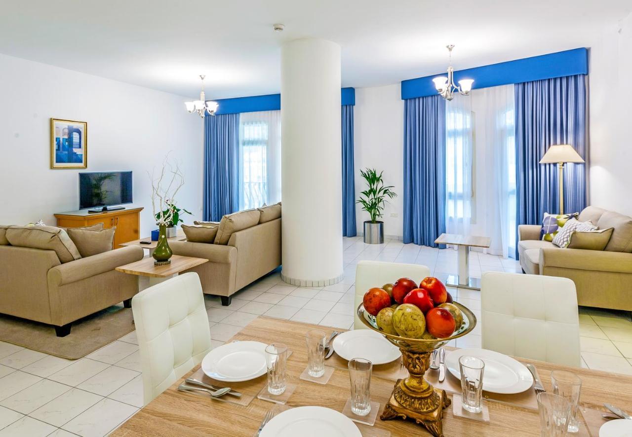 Roda Al Murooj Residences Dubai Exterior foto